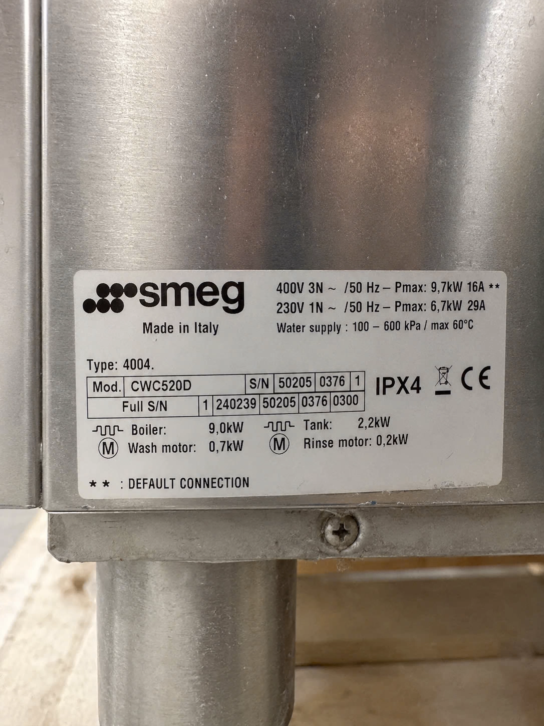 SMEG CWC520D – hætteopvaskemaskine – typeskilt