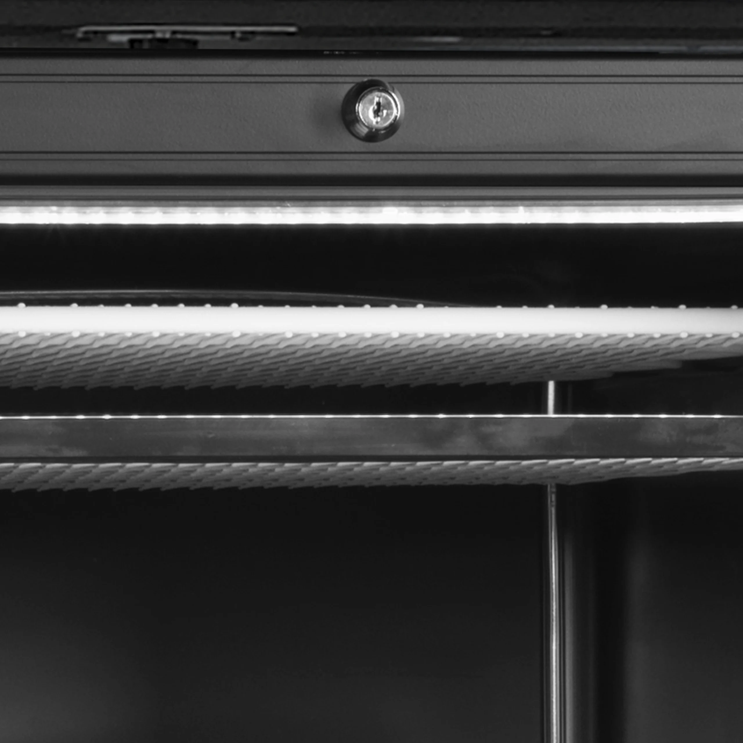 TEFCOLD UFSC371G Black L/H – Display fryser, venstrehængt dør
