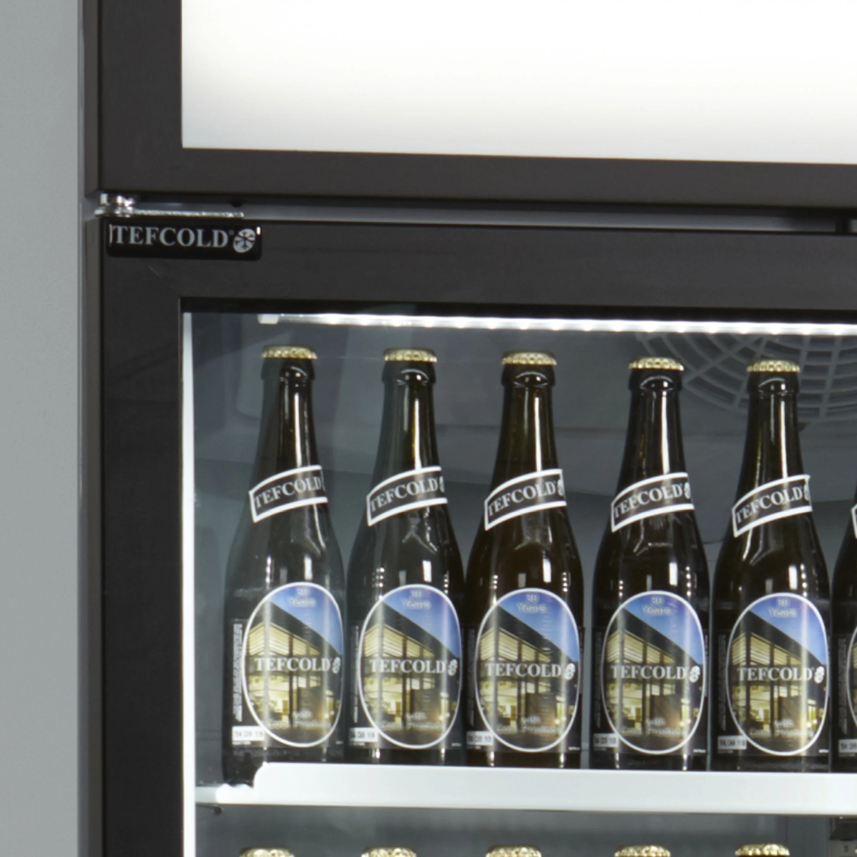 TEFCOLD FSC1600H – 3-dørs displaykøler med lystop